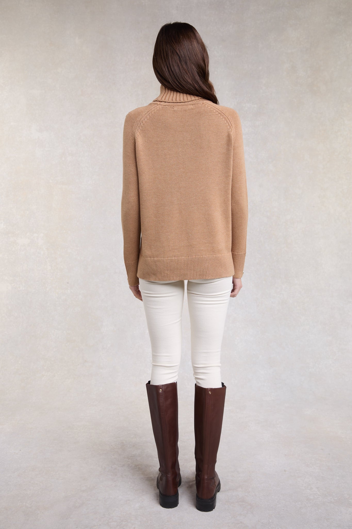 Finsbury Roll Neck (Camel)