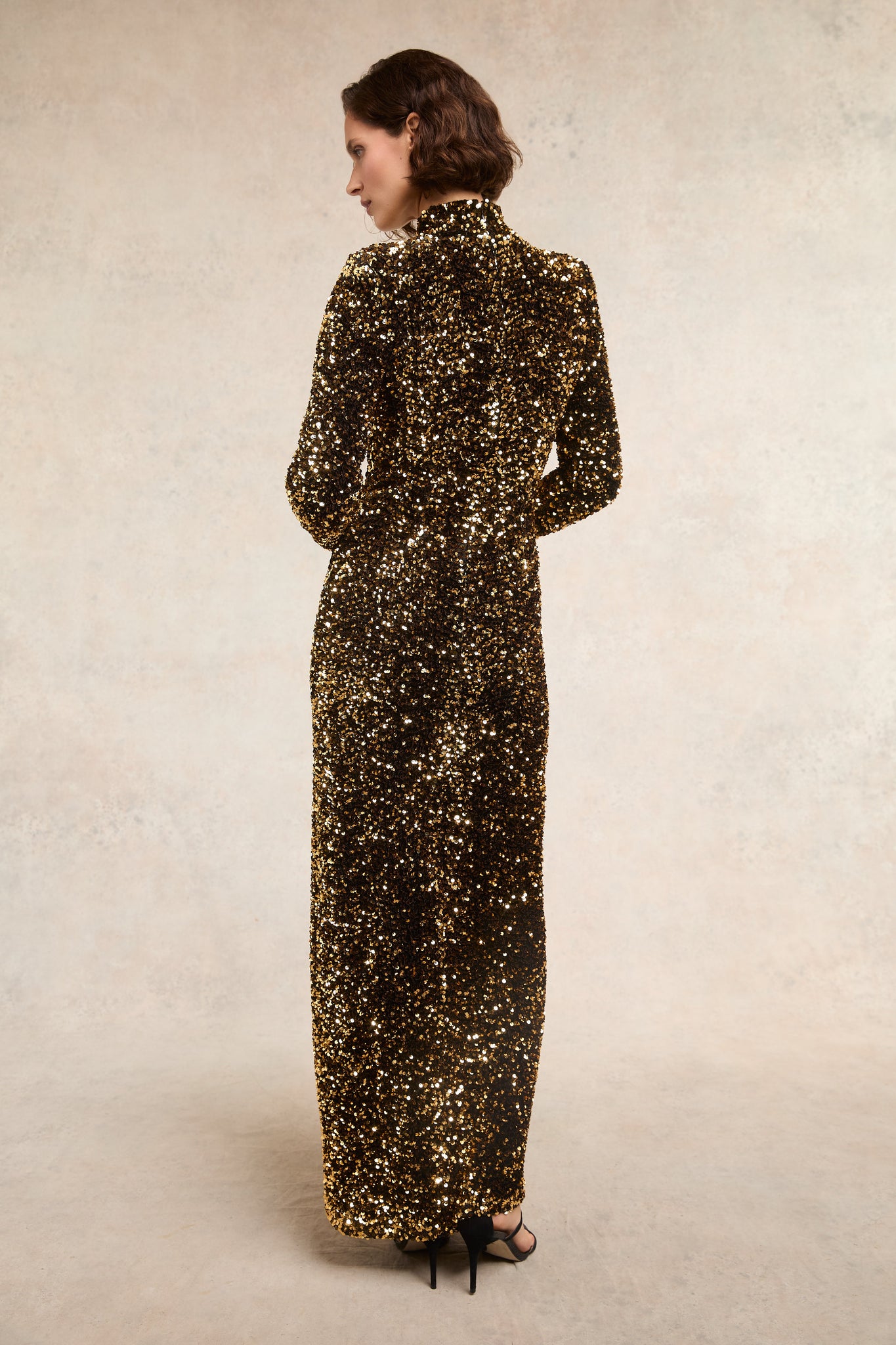 Victoria Sequin Maxi Dress (Gold Sequin)