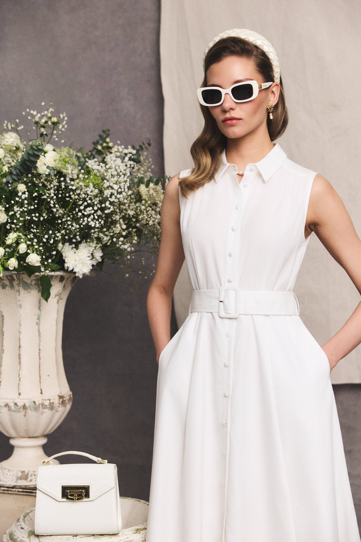 Aimee Sleeveless Dress (White)