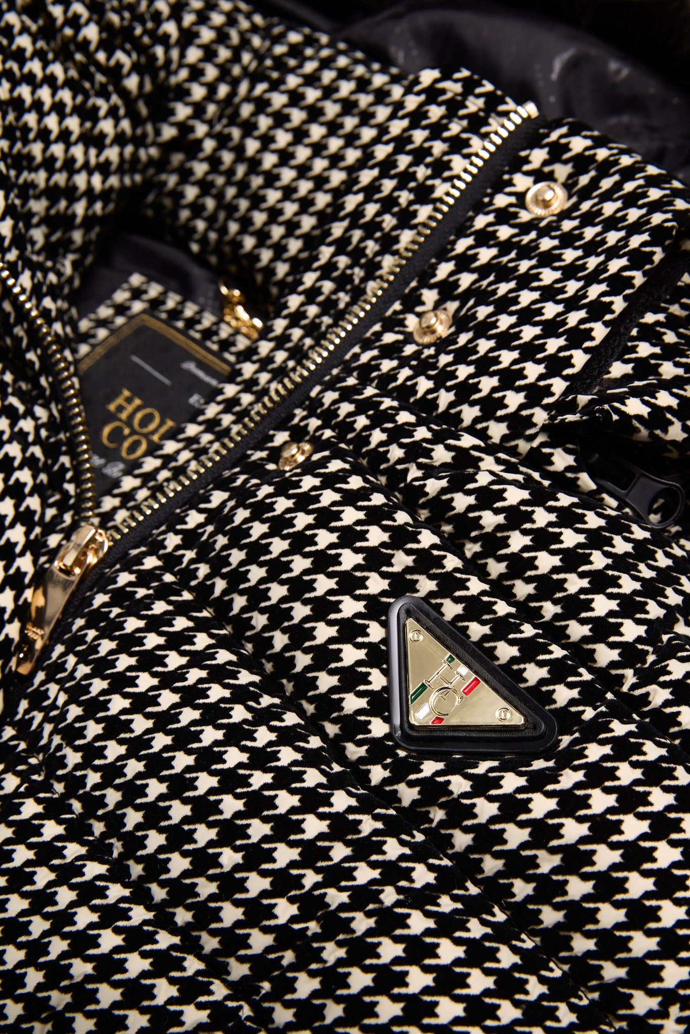 Moritz Gilet (Ecru Mini Flock)