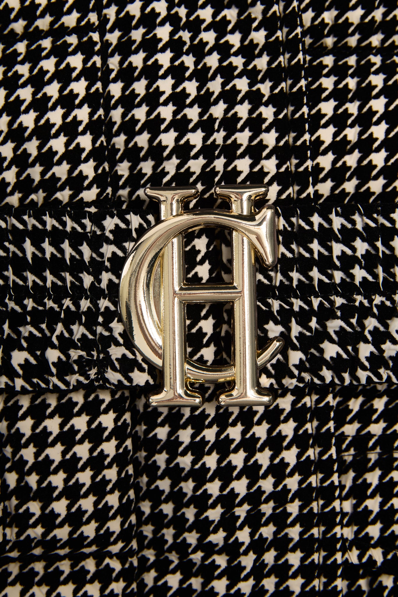 Moritz Gilet (Ecru Mini Flock)