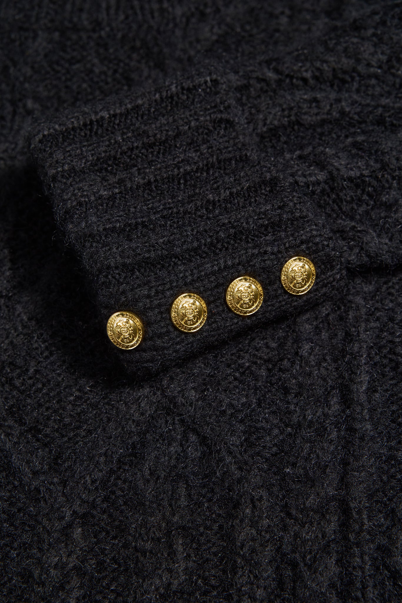 Noveli Roll Neck Knit (Black)