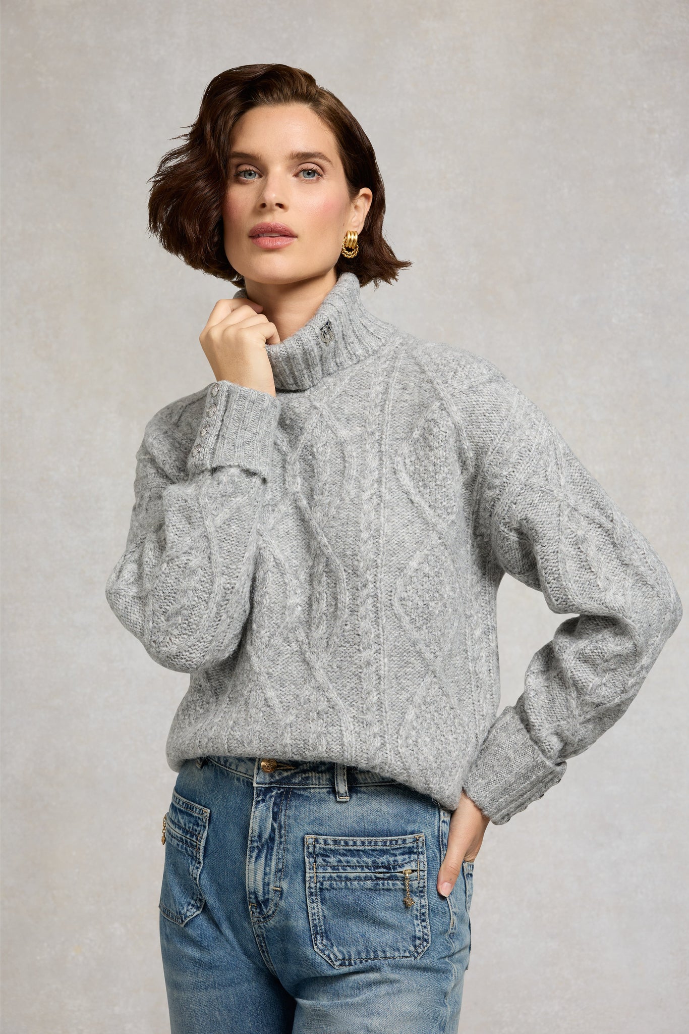 Noveli Roll Neck Knit (Light Grey)