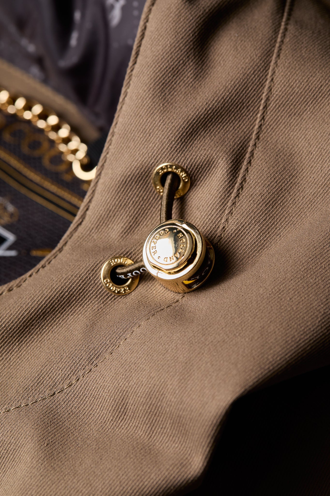 One-Size Lightweight Waterproof Coat (Mink)