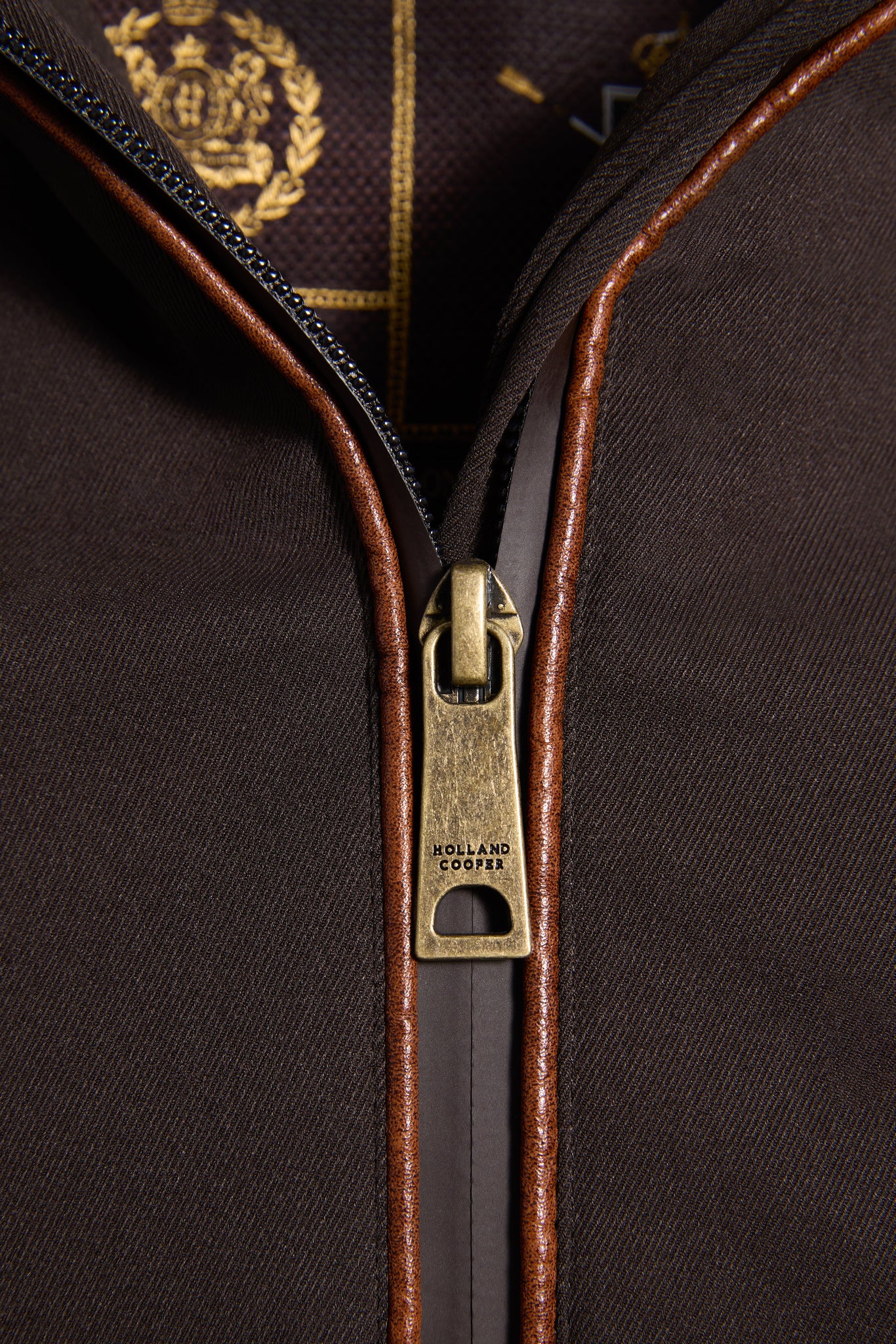 Men's One-Size Waterproof Coat (Chocolate)