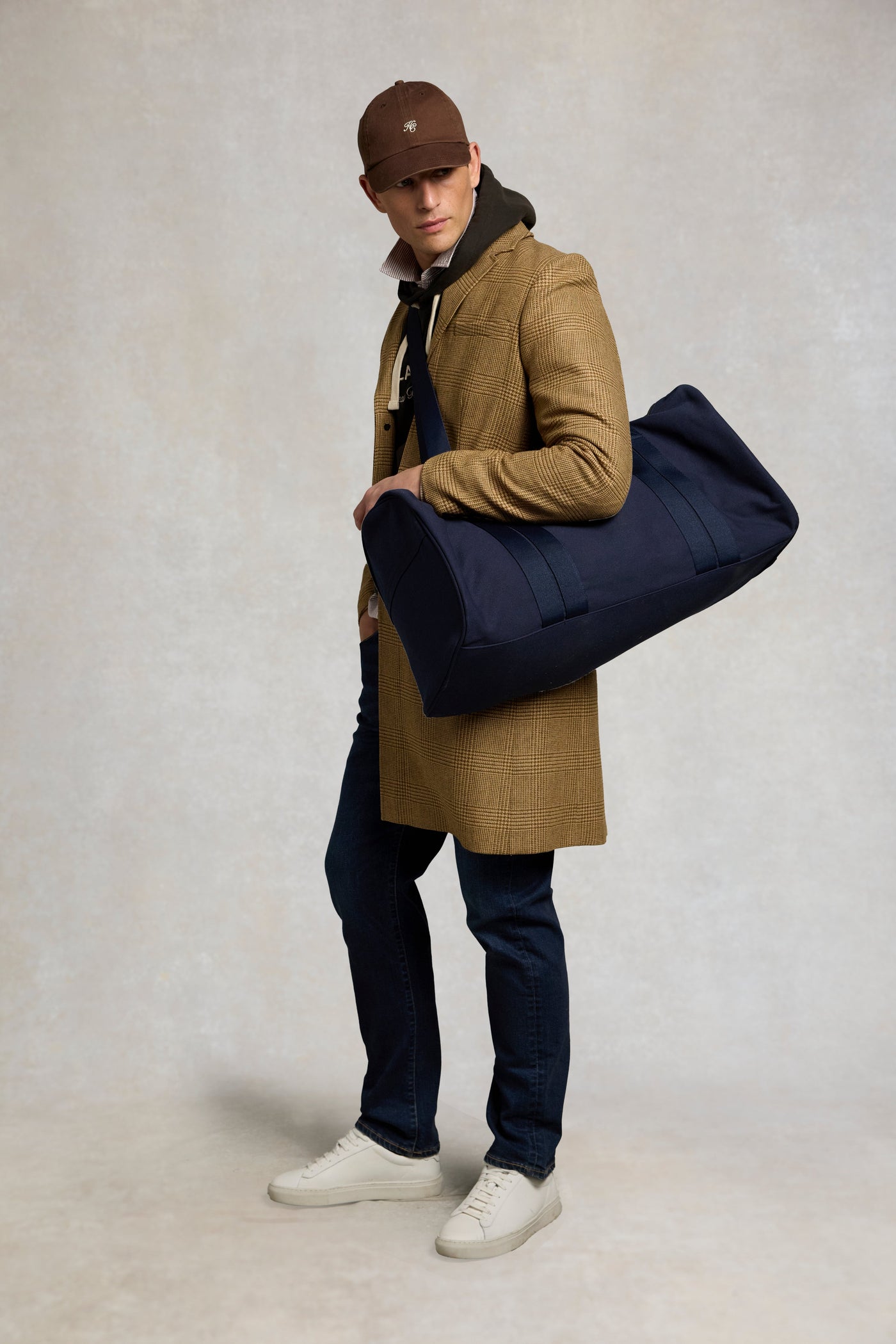 Classic Duffel Bag (Ink Navy)