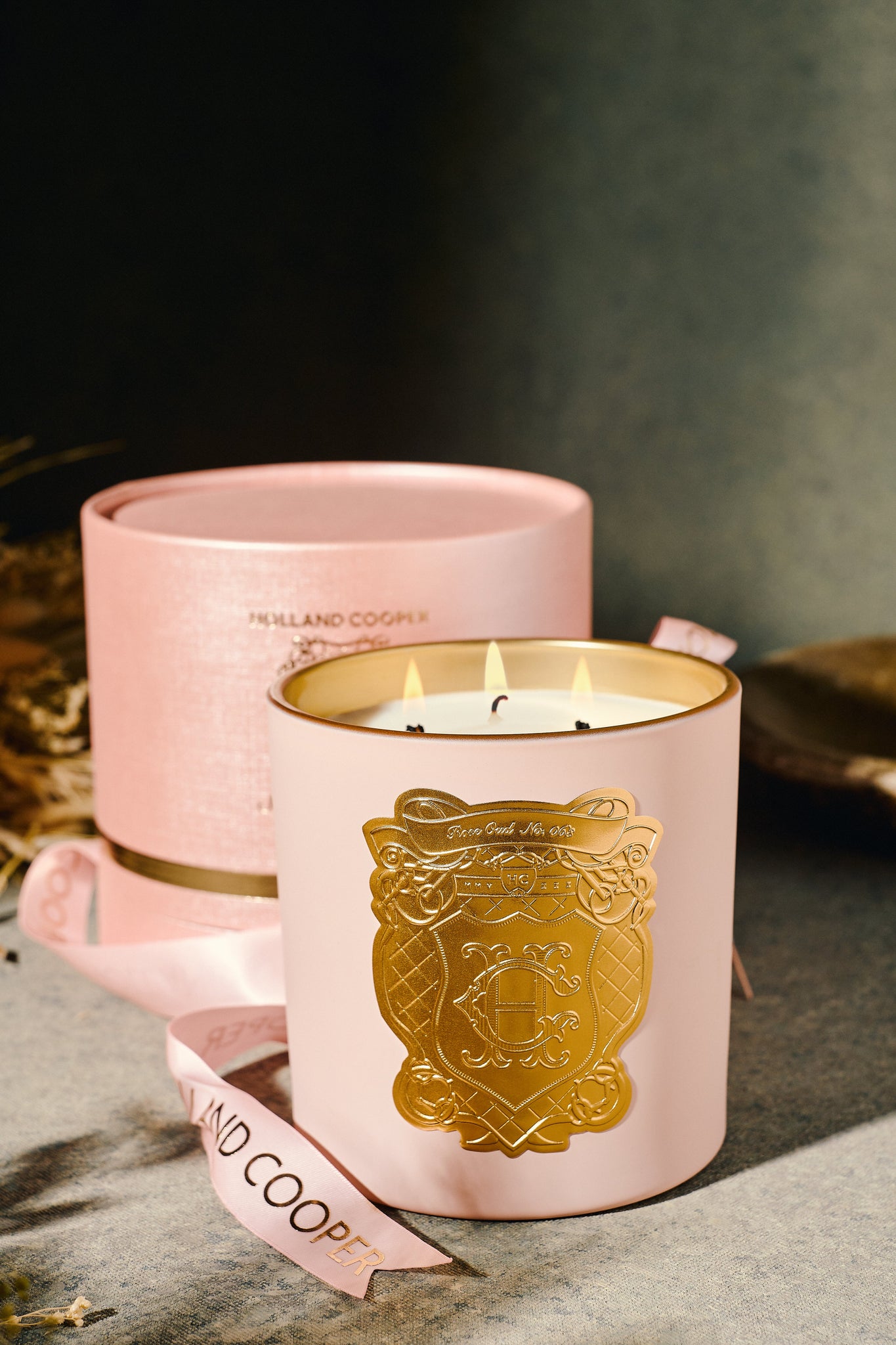 Triple Wick Candle (Rose Oud)