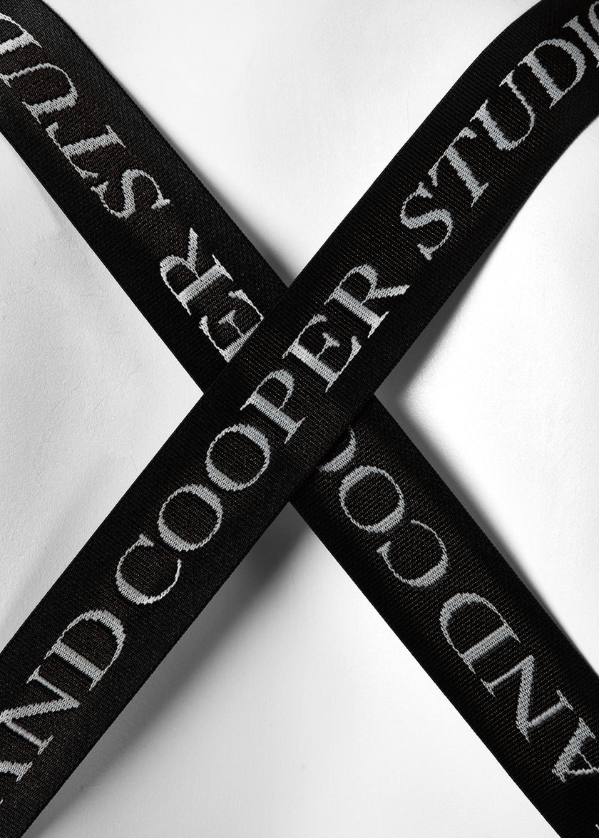 Studio Cross Over Crop (Mono)