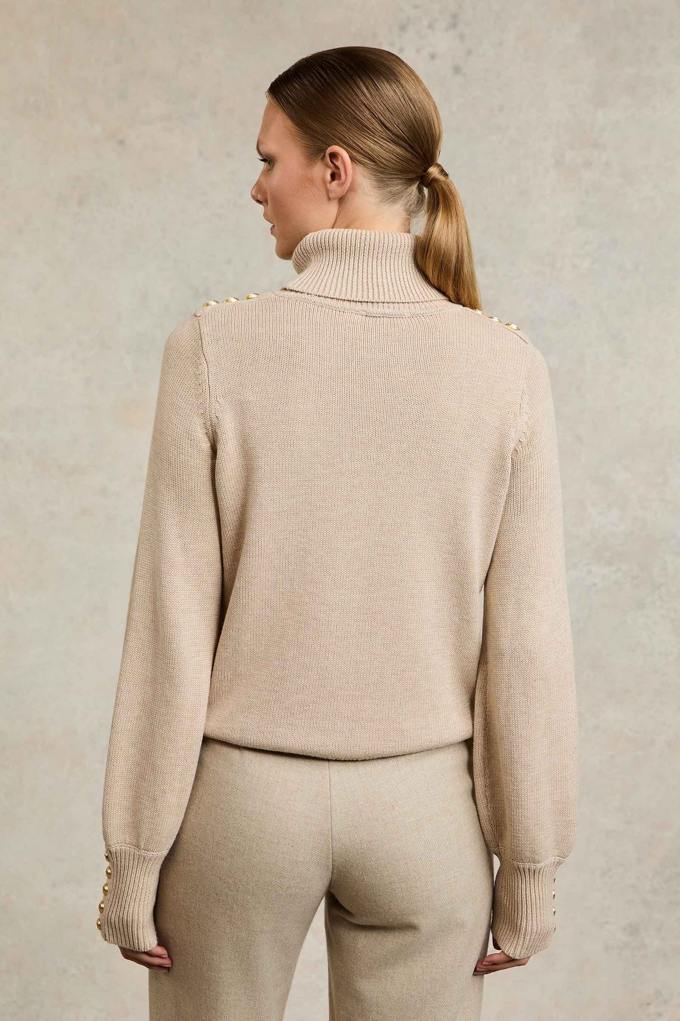 Tour Roll Neck Knit (Camel)