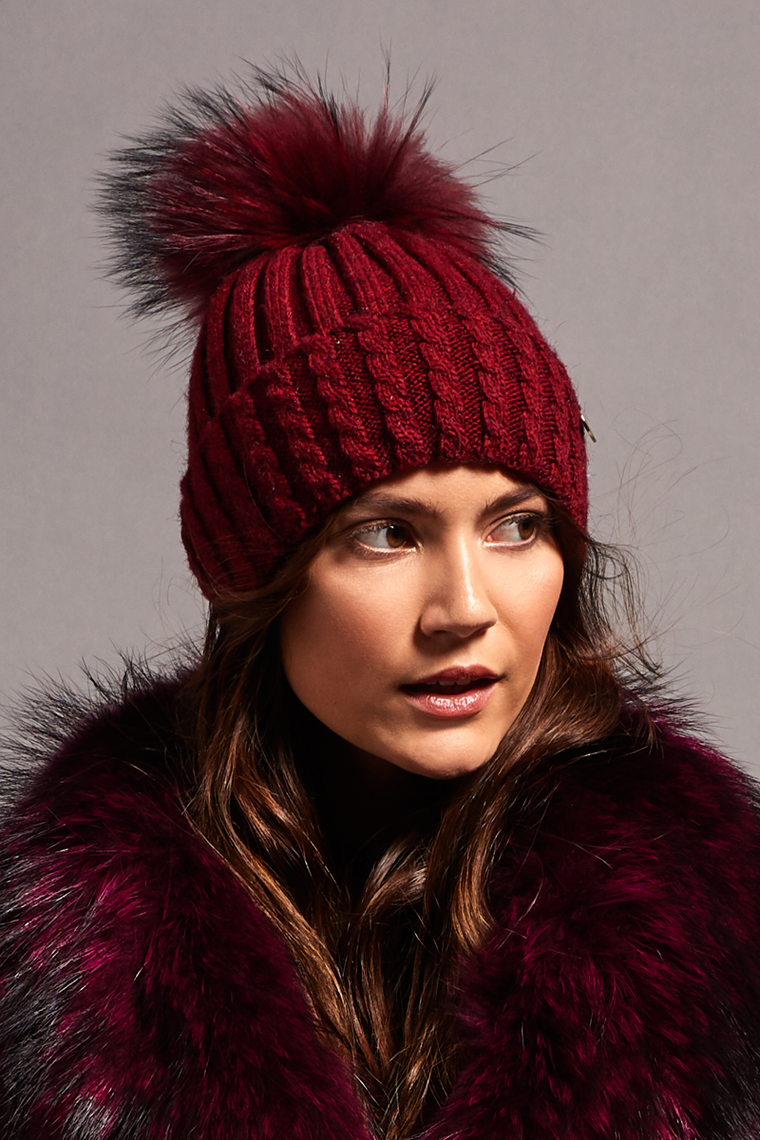 Wool Blend Bobble Hat (Burgundy)