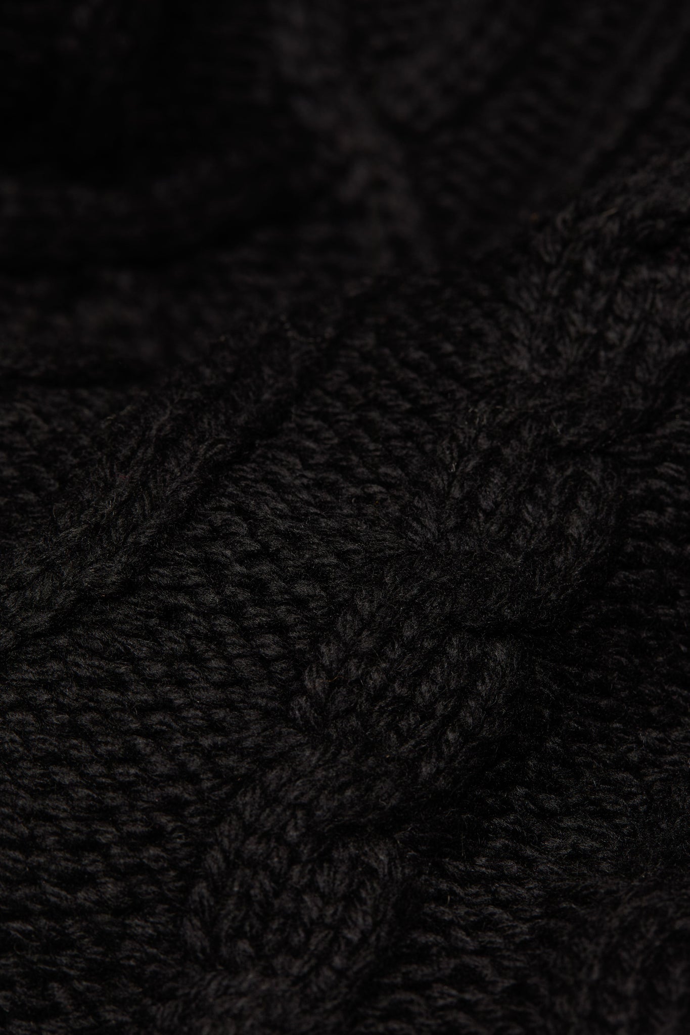 Ontario Roll Neck Knit (Black)